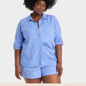 Universal Thread Relaxed Fit linen Light Blue Button-Up Top